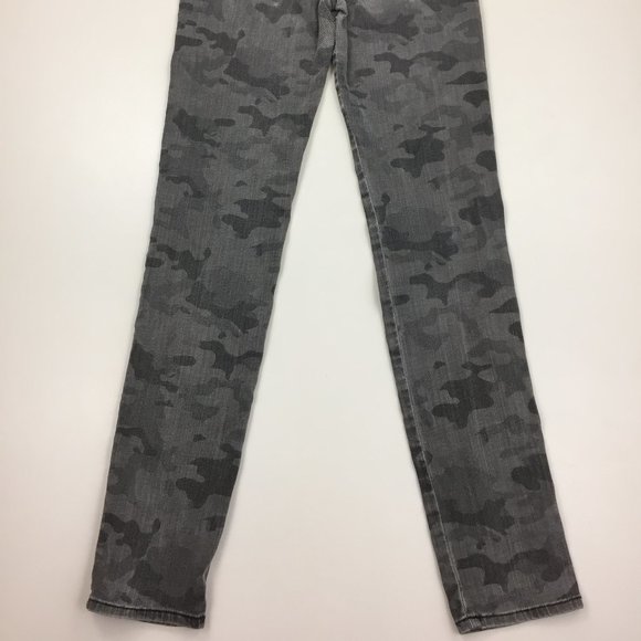 HUDSON Gray Mix Camo Print Collin Flap 5 Pocket Logo Hardware Skinny Jeans - Picture 11 of 12